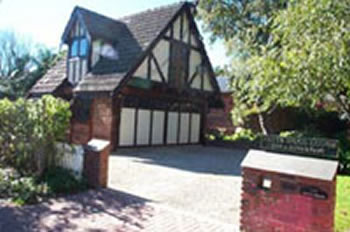 Pettswood Lodge - Perth Resorts 5