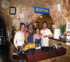 Radeka Downunder Underground Motel And Backpackers Inn - Accommodation Perth 1