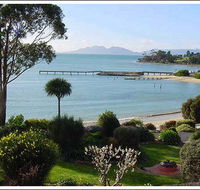 Amos House   Swansea  Villas - Accommodation Perth