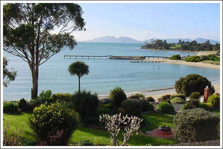 Amos House  & Swansea  Villas - Accommodation Perth 0