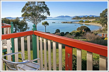 Amos House  & Swansea  Villas - Accommodation Perth 4