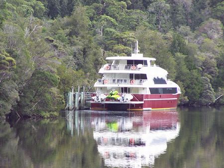 Castaway Holiday Apartments - Accommodation Perth 0