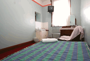 Globe Hotel - Accommodation Perth 2