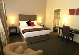 Joondalup City Hotel & Apartments - Accommodation Perth 2