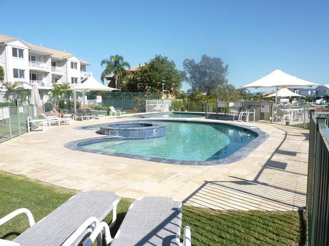 Pelican Cove - Accommodation Perth 0