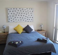 Cliff House Beachfront Villas - Perth Resorts