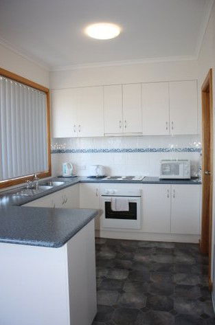 Robe Dolphin Court Apartments - Accommodation Perth 1