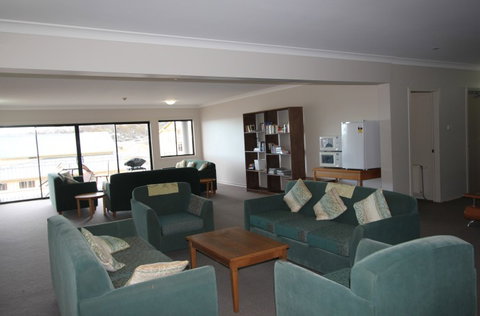 Corroboree Lodge - Accommodation Perth 0