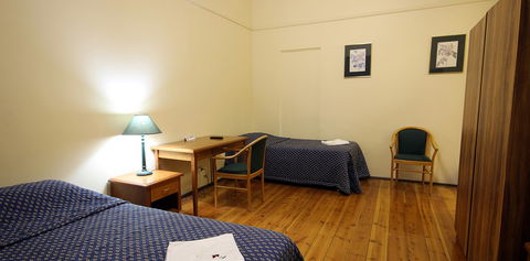 Fed On Semaphore - Accommodation Perth 4
