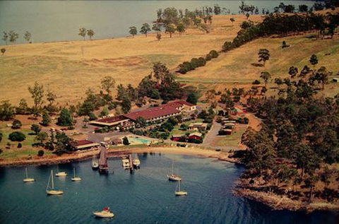 Eastcoast Central Watersedge Resort - Accommodation Perth 0