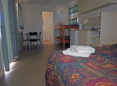 Sunset Beach Holiday Park - Accommodation Perth 5