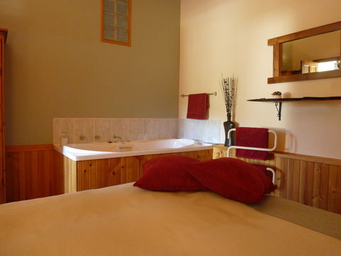 Sherwood View Accommodation - Accommodation Perth 4