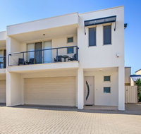 Century 21 SouthCoast The Residence - Accommodation Perth