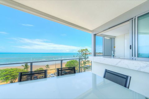 Salt Apartments - Accommodation Perth 0