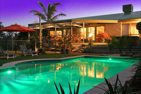 Weeroona Retreat B&B - Accommodation Perth 0