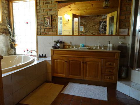 Whistle Stopover - Accommodation Perth 9