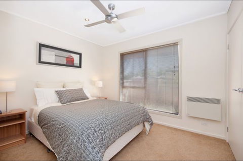 Hamilton Accommodation - Accommodation Perth 6
