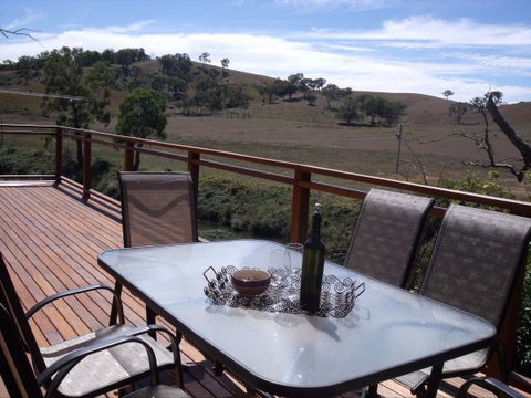 White Cedars Cottage - Perth Resorts 3