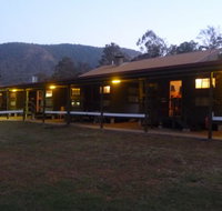 Christmas Creek Cafe and Cabins - Accommodation Perth