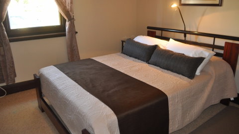 Penola Park View - Accommodation Perth 0