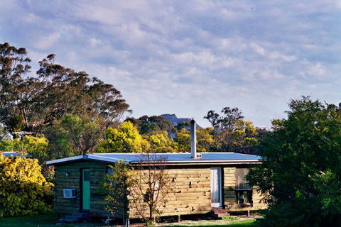 Mount Zero Log Cabins - Accommodation Perth 0