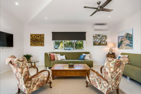 Aditi - Accommodation Perth 6