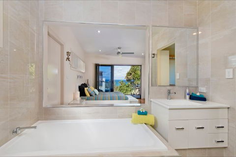 Akama Vista - Couple's Retreat - Accommodation Perth 4