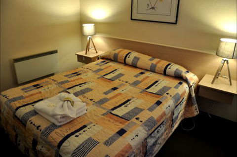 Alpine Inn - Accommodation Perth 1
