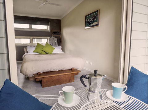 Alice's Palace Ocean Grove - Accommodation Perth 5