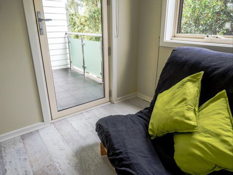 Alice's Palace Ocean Grove - Accommodation Perth 9