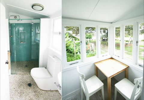 Aurora Beachfront Cottage - Accommodation Perth 5