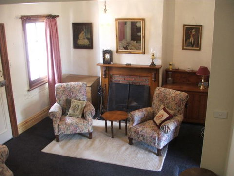 Barrack Street Colonial Cottage - Accommodation Perth 0