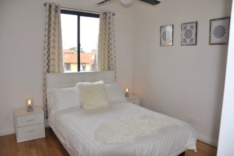 Best Apartment In The Heart Of Sydney’s Little Italy - Perth Resorts 6