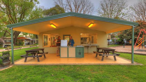Breakaway Twin Rivers Caravan Park - Accommodation Perth 3
