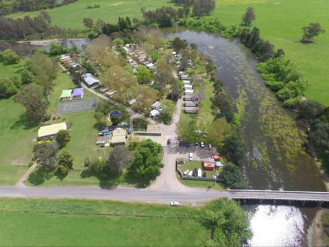 Breakaway Twin Rivers Caravan Park - Accommodation Perth 5