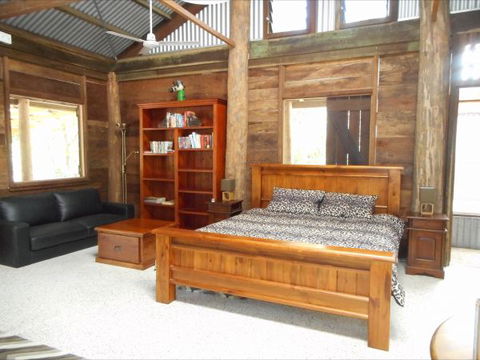 Byfield Cabins On Waterpark Creek - Accommodation Perth 1