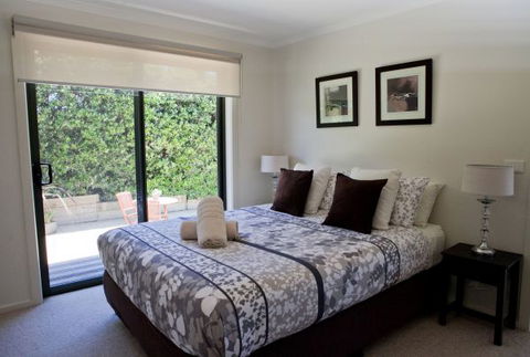 C-Deck Beach House Apartment - Perth Resorts 1