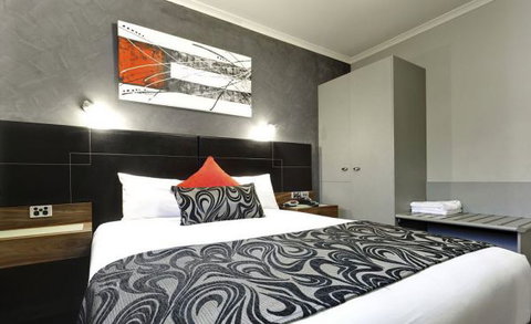 Comfort Inn And Suites Georgian - Accommodation Perth 6