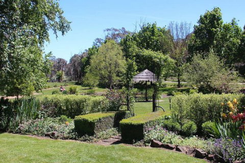 Drayshed Cottage - Accommodation Perth 5