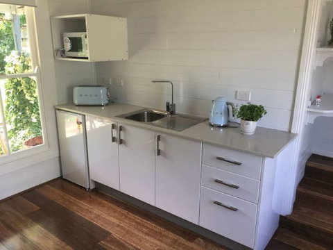 Drayshed Cottage - Accommodation Perth 6