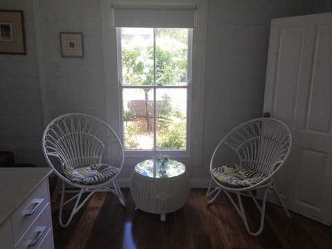 Drayshed Cottage - Accommodation Perth 7