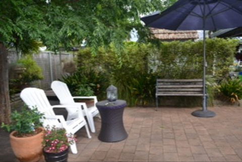 Garden Cottage B And B - Perth Resorts 5
