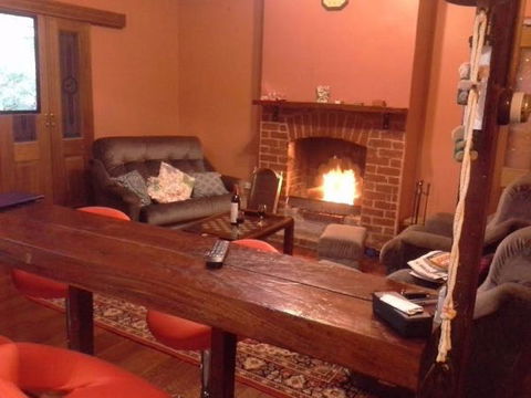 Great Grandpa Henry Retreat - Accommodation Perth 3