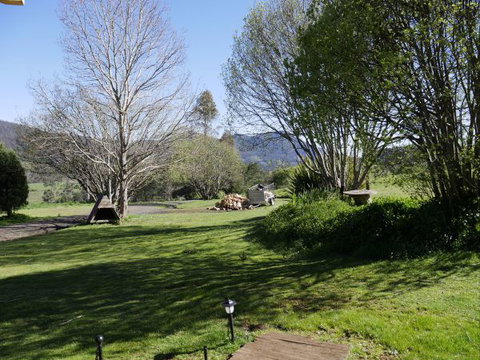 La Perrie Chalet Bed And Breakfast - Accommodation Perth 7