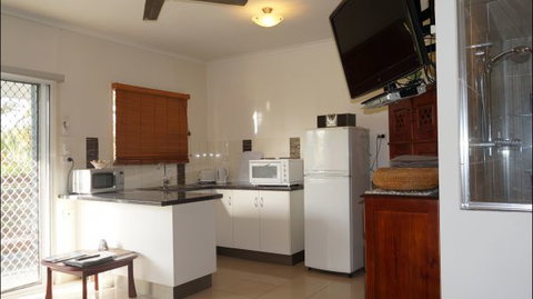 La Solana Holiday Apartments  - Mackay - Accommodation Perth 5