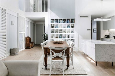 Luxico - Pearce Street - Accommodation Perth 2
