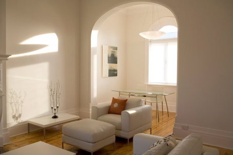 Mollisons - Accommodation Perth 5