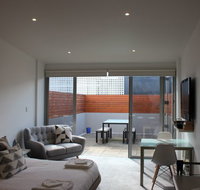 Sandy Bay Studio Apartment - Accommodation Perth