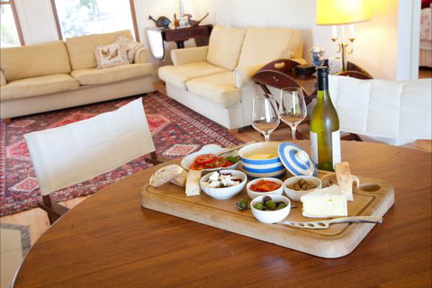 Sanctuary@Waratah - Accommodation Perth 4