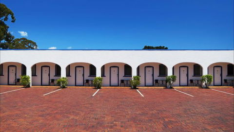 The Sails Motel - Accommodation Perth 5